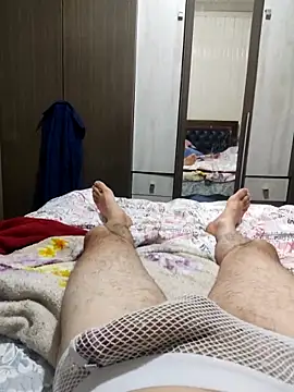 Gustavo198045 online show from 09-30-25, 03:12