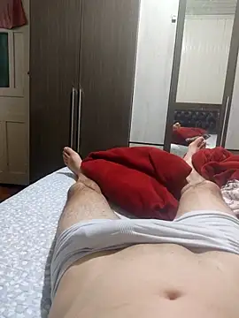 Gustavo198045 online show from 09-19-25, 01:31