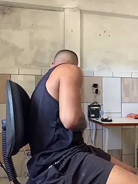 Novindot23cm online show from 11-06-25, 02:54