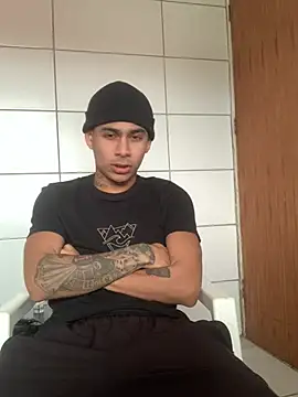 Novindot23cm online show from 07-14-26, 04:46