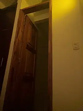 Juantorres4646 online show from 03-23-26, 09:09