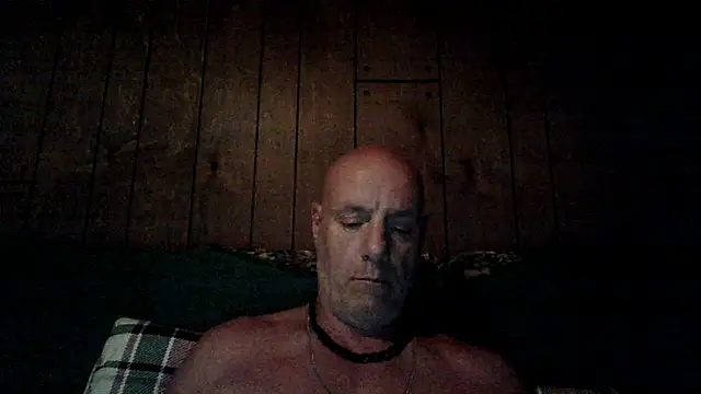 Snapshot of CLUBTHUMPERBATOR chatting on 07-26-26, 03:35 CLUBTHUMPERBATOR online show from 07-26-26, 03:35