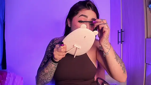 scarlett Collinss online show from 12-02-25, 04:25