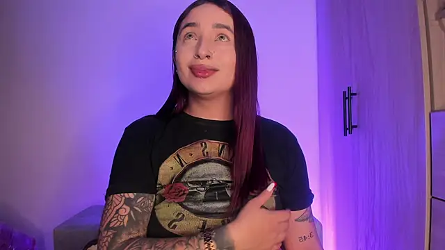 Snapshot of scarlett_Collinss chatting on 02-14-26, 05:40 scarlett Collinss online show from 02-14-26, 05:40