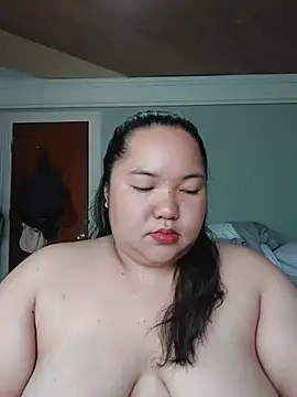 Snapshot of LianaCruzado chatting on 06-01-26, 03:51 LianaCruzado online show from 06-01-26, 03:51