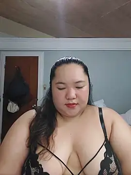 Snapshot of LianaCruzado chatting on 06-05-26, 04:24 LianaCruzado online show from 06-05-26, 04:24