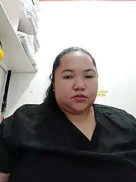 LianaCruzado online show from 04-25-26, 05:10