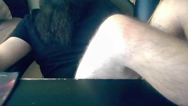 Snapshot of LondonMan1988 chatting on 10-03-25, 11:34 LondonMan1988 online show from 10-03-25, 11:34