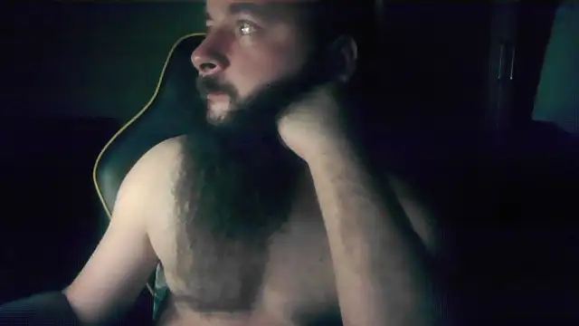 LondonMan1988 online show from 11-18-25, 10:45