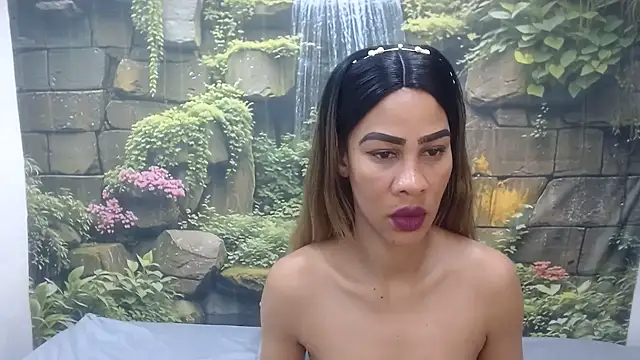GlowGoddessxx online show from 06-27-26, 03:45