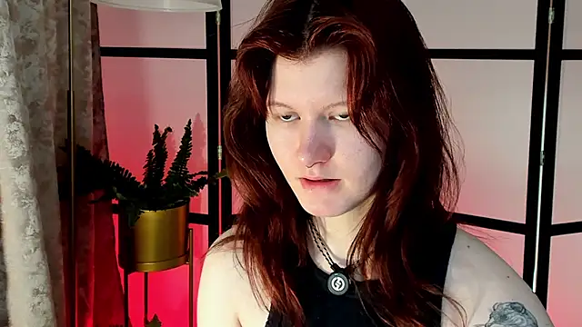 Snapshot of Aria_Vox chatting on 02-18-26, 12:34 Aria Vox online show from 02-18-26, 12:34