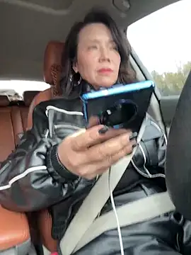 anna yngs online show from 11-12-25, 07:45