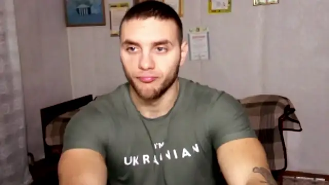 Jordan1Dior online show from 12-05-25, 07:40