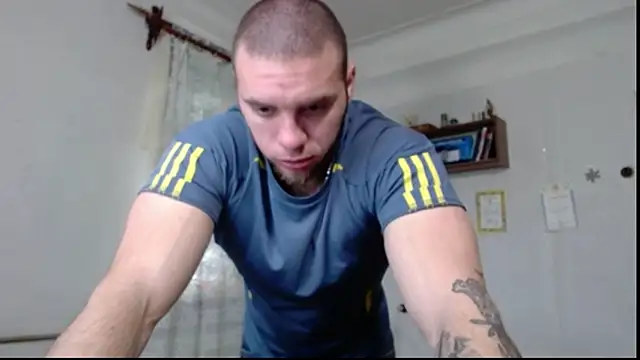 Jordan1Dior online show from 04-23-26, 07:48