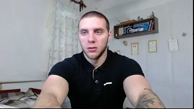 Jordan1Dior online show from 04-15-26, 07:25