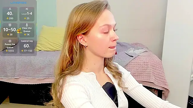 Kara smalltits online show from 02-20-26, 11:01