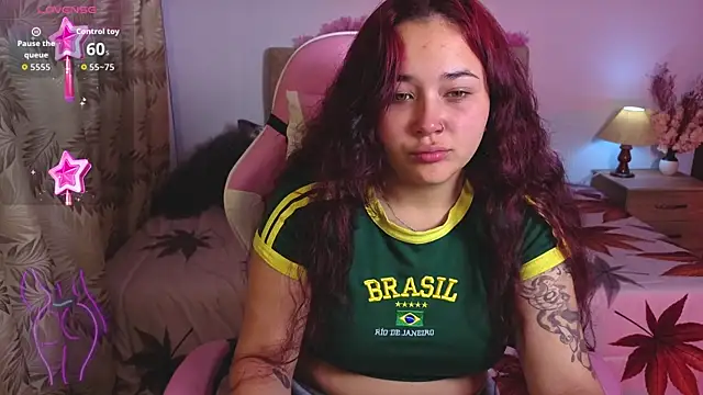 Leakitten online show from 11-28-25, 11:16