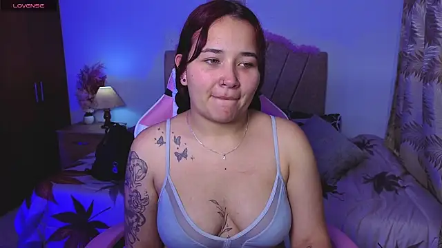 Leakitten online show from 09-29-25, 11:43