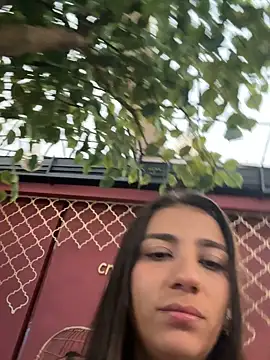 -juicy  online show from 10-27-25, 10:22