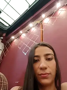 -juicy  online show from 10-25-25, 10:21