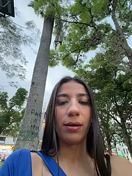 Snapshot of -juicy_ chatting on 04-11-26, 11:08 -juicy online show from 04-11-26, 11:08