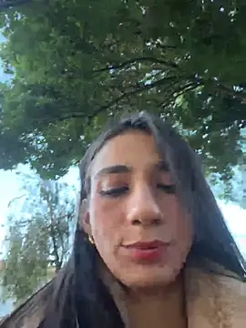Snapshot of -juicy_ chatting on 06-01-26, 11:04 -juicy online show from 06-01-26, 11:04