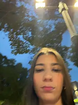 Snapshot of -juicy_ chatting on 02-07-26, 11:13 -juicy online show from 02-07-26, 11:13