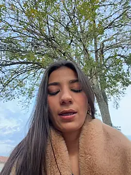 Snapshot of -juicy_ chatting on 02-06-26, 10:50 -juicy online show from 02-06-26, 10:50