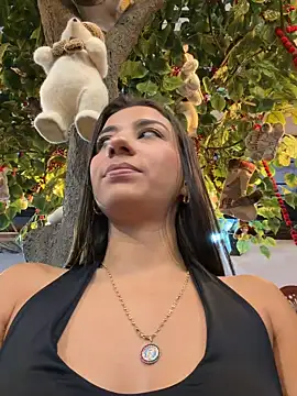 -juicy  online show from 12-04-25, 10:42