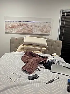 iamthepublickmasterbater online show from 04-04-26, 01:50