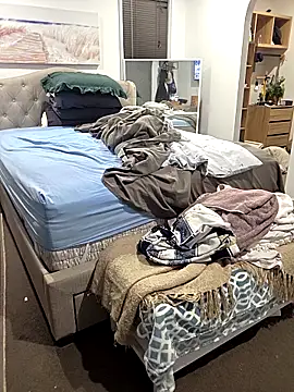 iamthepublickmasterbater online show from 12-16-25, 08:18