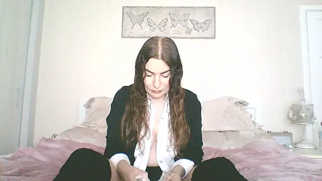 EllaKent online show from 01-17-26, 10:08