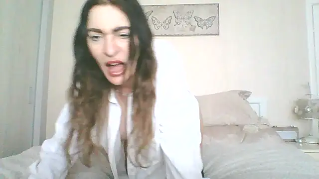 EllaKent online show from 03-17-26, 03:37