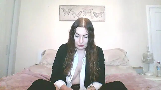 EllaKent online show from 01-11-26, 10:33