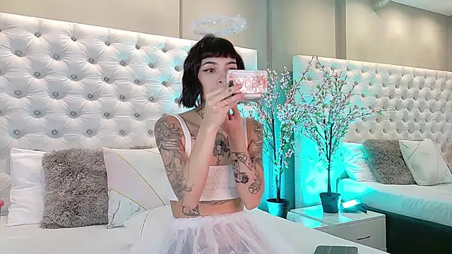 aa lunit online show from 09-23-25, 12:56