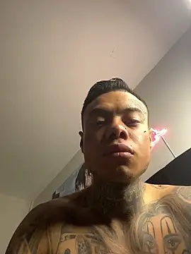 Buitrago 98 online show from 09-19-25, 03:32