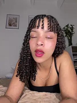 Yasmin777  online show from 06-11-26, 01:27