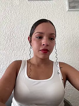 Yasmin777  online show from 03-10-26, 06:56