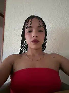 Snapshot of Yasmin777_ chatting on 06-21-26, 10:59 Yasmin777 online show from 06-21-26, 10:59