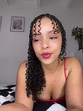 Snapshot of Yasmin777_ chatting on 07-19-26, 09:55 Yasmin777 online show from 07-19-26, 09:55