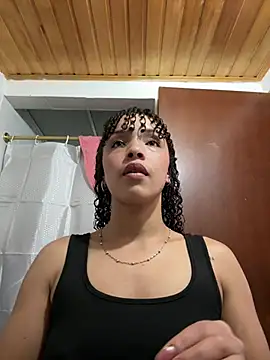 Snapshot of Yasmin777_ chatting on 07-21-26, 09:38 Yasmin777 online show from 07-21-26, 09:38