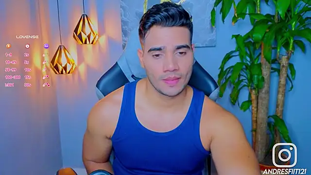 AndresR3 online show from 10-01-25, 01:22