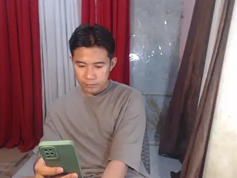 Snapshot of urboy_cass chatting on 09-10-25, 08:57 urboy cass online show from 09-10-25, 08:57
