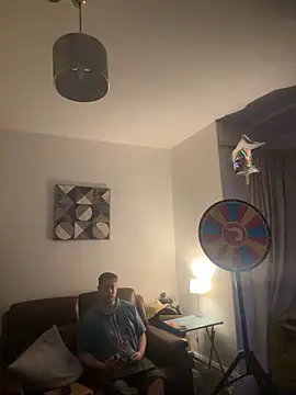 yourmaster2025 online show from 10-07-25, 06:09