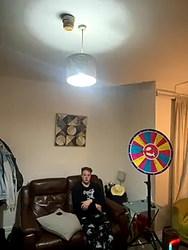 yourmaster2025 online show from 10-17-25, 05:15