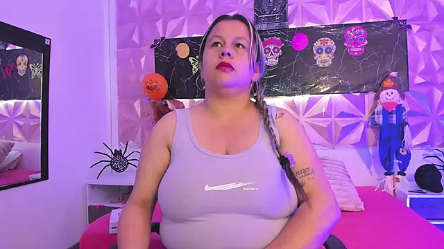 Scarlet fx online show from 10-18-25, 04:09