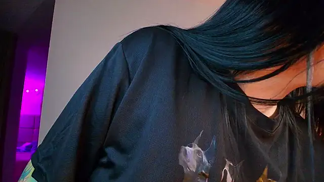 Claiborne Morris online show from 03-11-26, 01:32