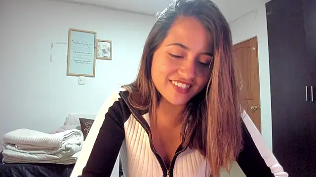 Ana  Pink online show from 03-03-26, 01:34