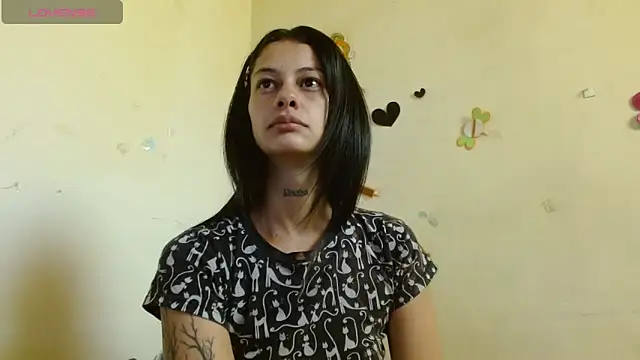 Akasha001 online show from 11-22-25, 02:16