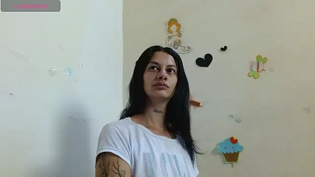 Akasha001 online show from 11-19-25, 12:38